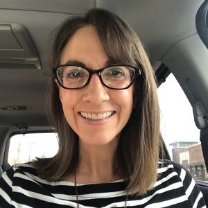 Meet your Posher, Sharon